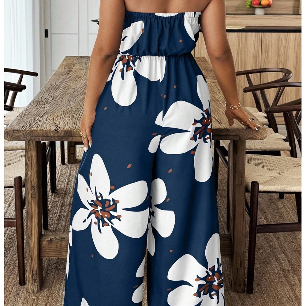 Navy Floral Strapless Wide-Leg Jumpsuit - Picture 2 of 3